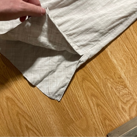 UC- POETRY CROPPED TROUSERS
Garment-dyed linen - Picture 5 of 7